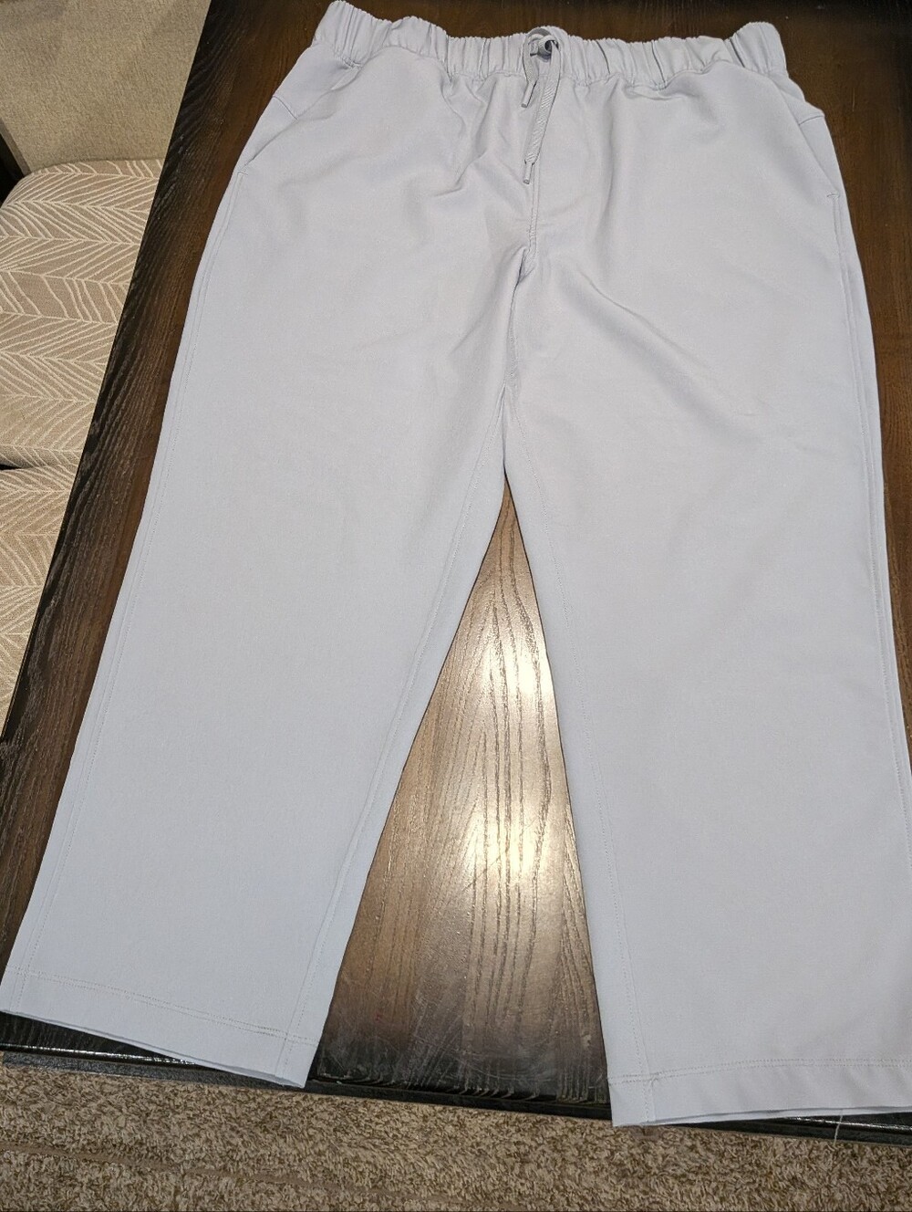 90 Degree By Reflex. Casual Drawstring  Capris Pants in Light Gray. EUC.